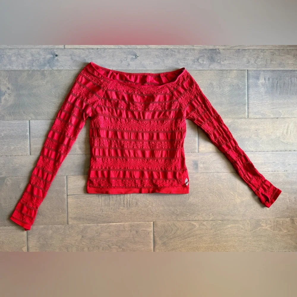 NWOT Free People Movement Take On Me Layer Top-Winterberry